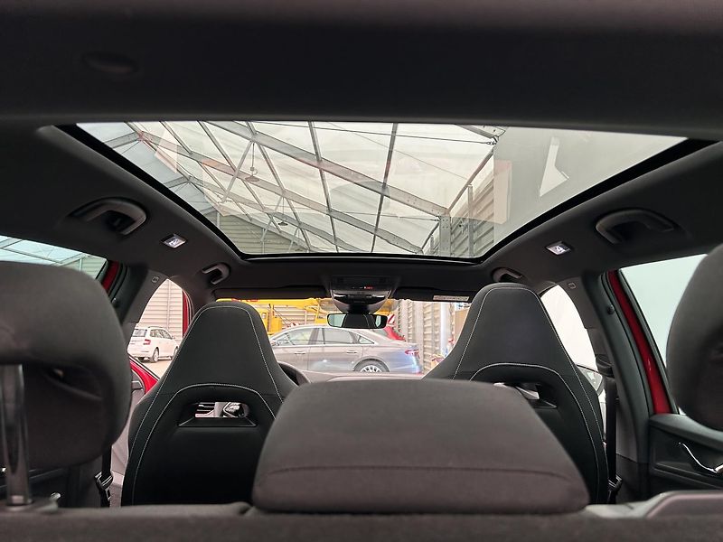 Škoda Kamiq 1.0 TSI Monte Carlo - fotka 26 z 26