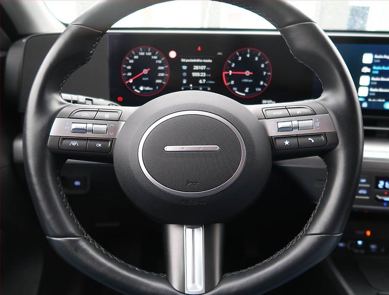 Hyundai Kona (2024) 1.0 T-GDI - fotka 16 z 20