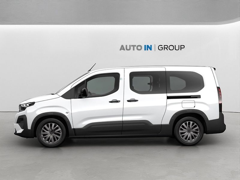 Peugeot Rifter (2026) 1.5 BlueHDi ALLURE 130 EAT8 Lo - fotka 2 z 5