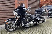 Harley-Davidson FLHTCUI Electra Glide Ultra Classic.
