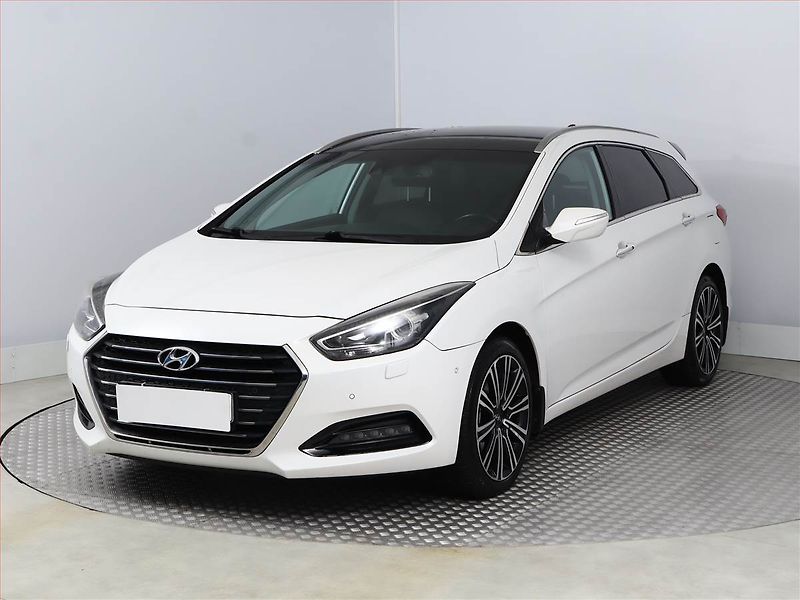 Hyundai i40 (2016) 1.7 CRDi, Kůže, Navi, Tempomat - fotka 2 z 19