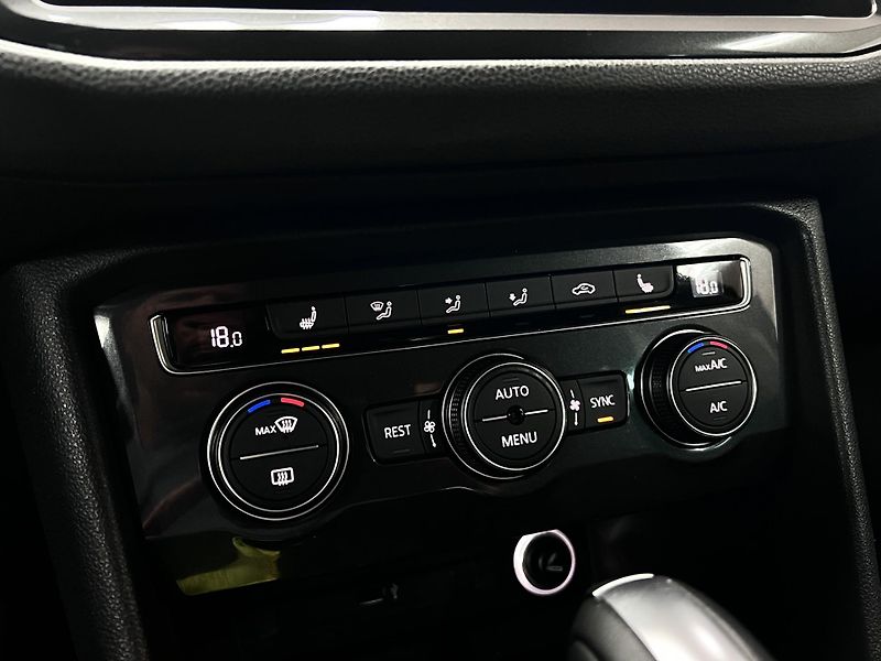 Volkswagen Tiguan 1.5 TSI 110 kW, Automat - fotka 34 z 35