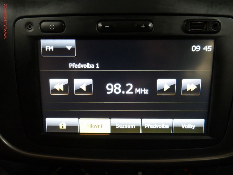 Dacia Sandero (2013) 1.5dCi, AC, tempo - fotka 16 z 21