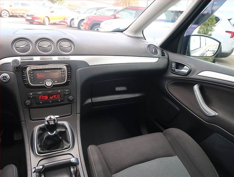 Ford S-MAX (2012) 2.0 TDCi, Tempomat - fotka 8 z 14