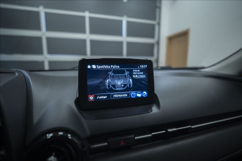 Mazda CX-3 2,0 SKYACTIV 1. MAJITEL ČR - fotka 32 z 37