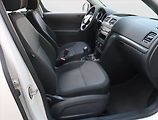 Škoda Yeti (2012) 2.0 TDI, 4X4, ČR,1.maj - náhled 9