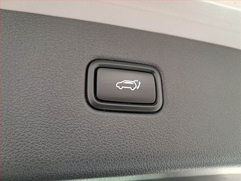 Hyundai Tucson (2016) 2.0 CRDi, 4X4, Automat, Navi - fotka 21 z 21