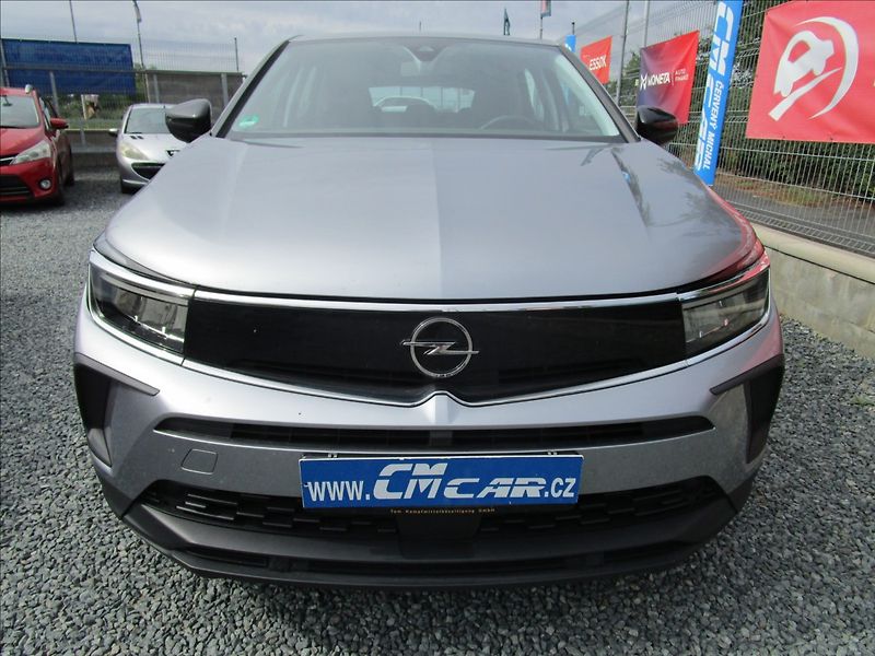 Opel Grandland 1.5CDTi 96kW AT8, aut. klima, - fotka 2 z 41