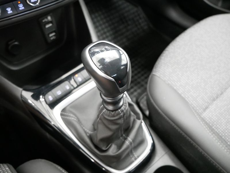 Opel Crossland - fotka 21 z 24