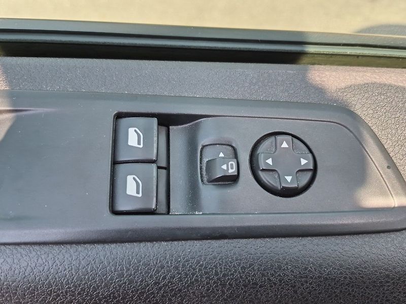 Toyota ProAce Verso Family Comfort NAVI Safety Web - fotka 25 z 29