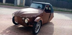 Velorex 16/250 v tmavé čokoládově hnědé barvě.