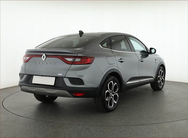 Renault Arkana (2022) Techno E-Tech - fotka 5 z 21