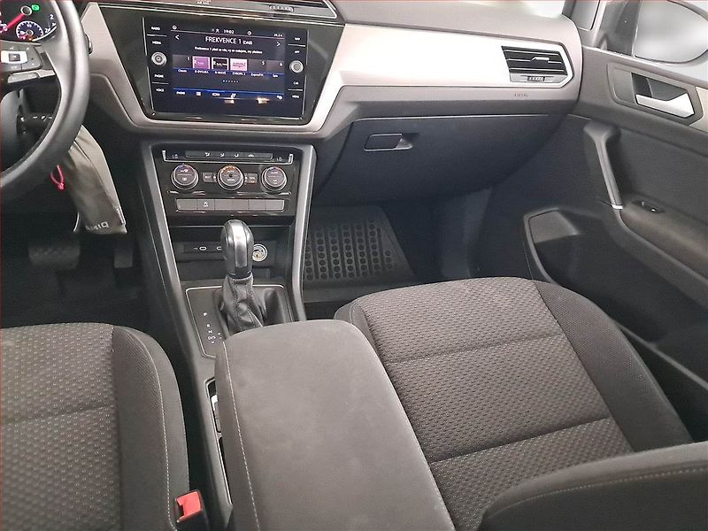 Volkswagen Touran (2020) 1.5 TSI - fotka 8 z 24