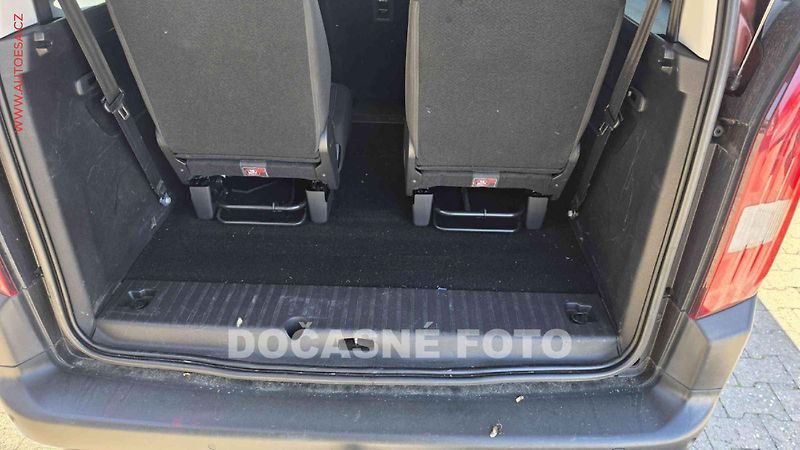 Peugeot Rifter (2020) 1.5HDi MAXi 7míst, GT Line - fotka 9 z 9