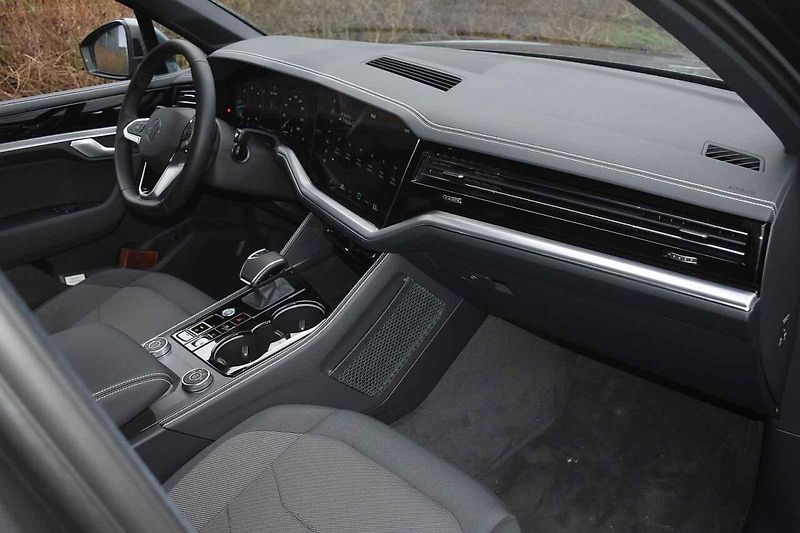 Volkswagen Touareg je dobře vymyšlené velké SUV.