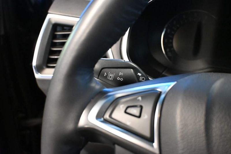 Ford Edge (2019) 2.0 4x4 LED ACC BO Kamera WEBA - fotka 14 z 40