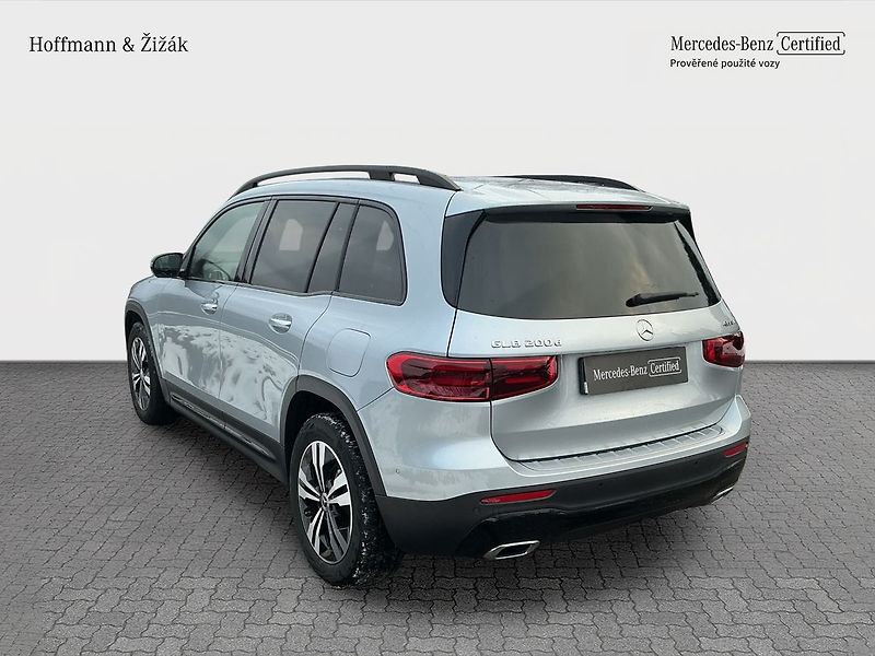 Mercedes-Benz GLB 200 d 4MATIC - fotka 7 z 26
