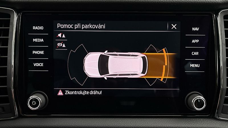 Škoda Kodiaq 2.0 TDI DSG 4x4 Ambition - fotka 12 z 25