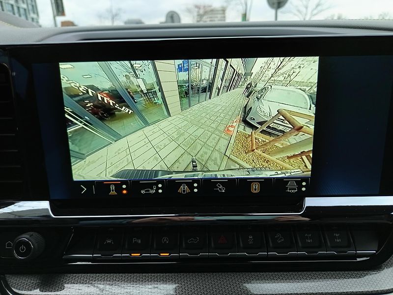 Chevrolet Silverado (2025) ZR2, rezervováno - fotka 15 z 19