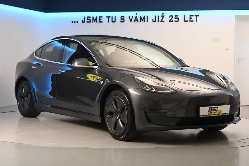 Tesla Model 3 (2019) RWD LED Kamera Range Plus 225K - fotka 4 z 34