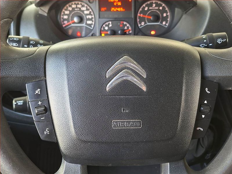 Citroën Jumper (2018) 2.0 BlueHDi, Maxi, 14m3, 1.0t - fotka 16 z 18