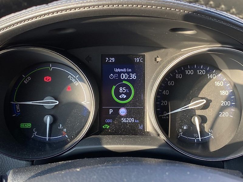 Toyota C-HR 1.8HEV, ČR, Style, záruka - fotka 11 z 17