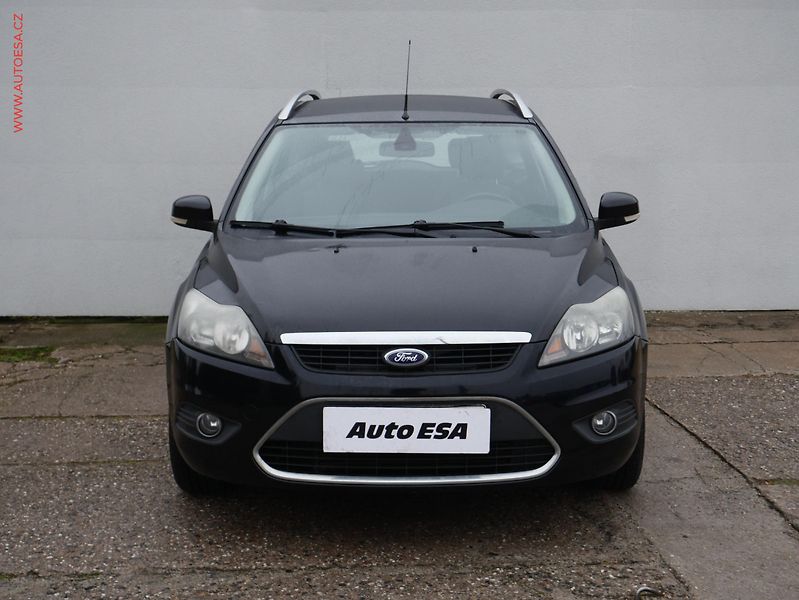 Ford Focus (2010) 1.6 TDCi, 1.maj, AC - fotka 2 z 17