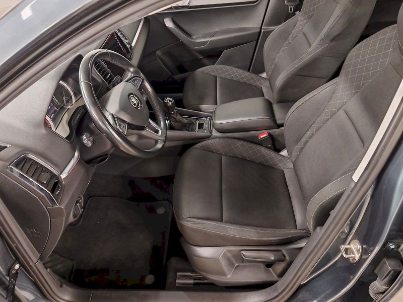 Škoda Karoq (2018) 1.6 TDI 85 kW Ambition - fotka 20 z 28