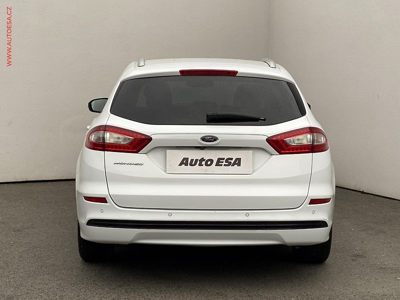 Ford Mondeo (2017) 2.0 TDCI, ČR, AT, navi, LED - fotka 5 z 17