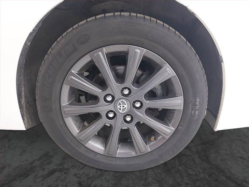 Toyota Corolla (2016) 1.6 Valvematic, Automat - fotka 15 z 18