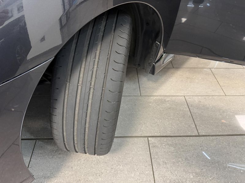 Subaru Legacy kombi 2.0D Sport, 6MT, CZ - fotka 38 z 51
