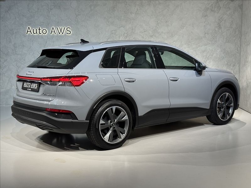 Audi Q4 e-tron 35 125kW Sport LED Matrix - fotka 8 z 47