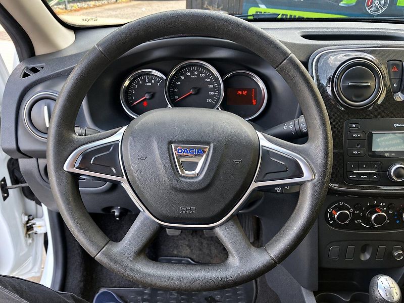Dacia Sandero 1.0 TCe *LPG*74kW*PŮVOD ČR* - fotka 7 z 15