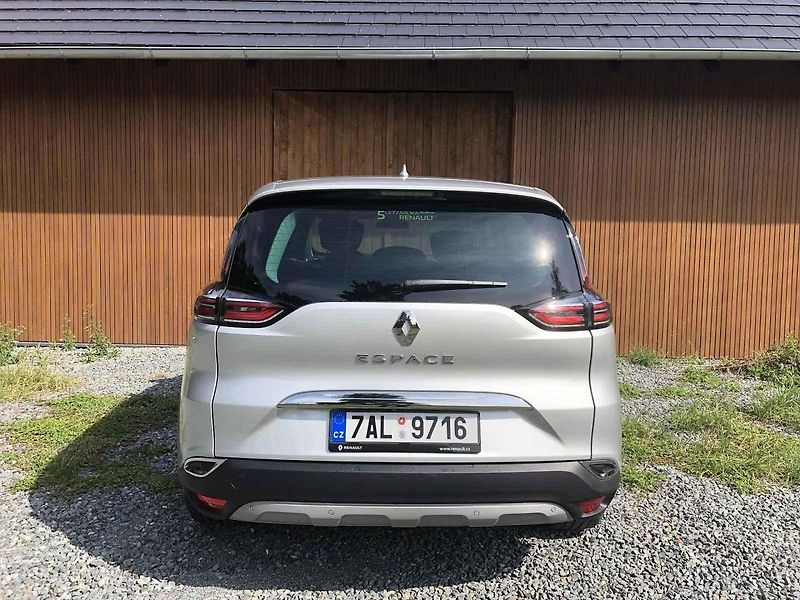 Renault Talisman má naopak dražší benzinový motor.
