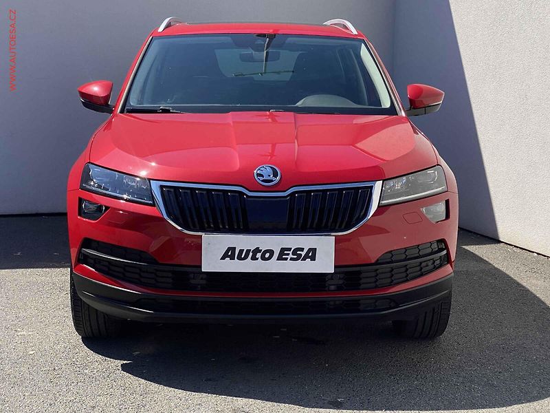 Škoda Karoq (2017) 1.5 TSi, Style, DSG, LED - fotka 2 z 18