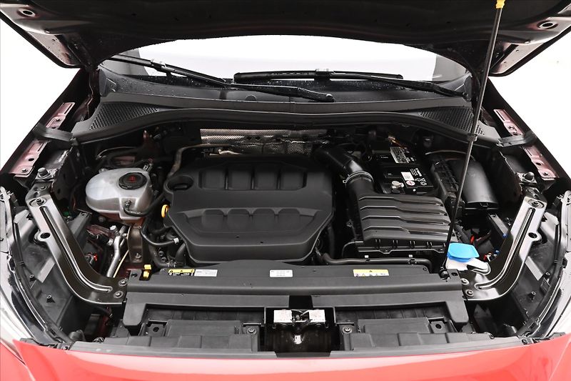 Seat Tarraco 2,0 TSI 180 kW 4x4 DSG X-Perie - fotka 9 z 33