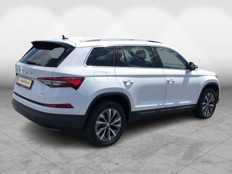 Škoda Kodiaq 2.0 TDi DSG 7st. 4x4 STYLE - fotka 2 z 29