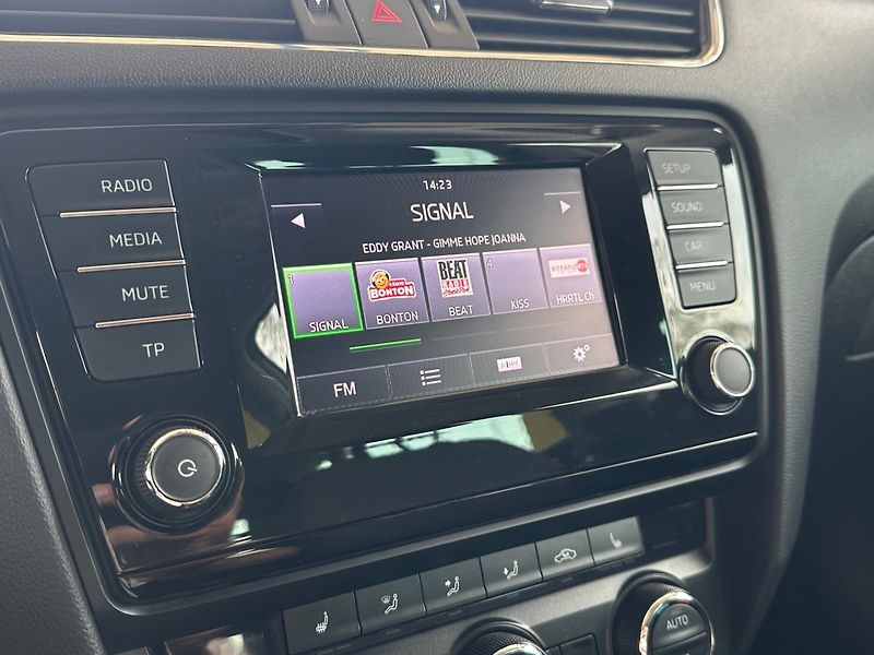 Škoda Octavia (2015) 1.2TSi  PĚKNÝ STAV, 100%KM - fotka 12 z 18