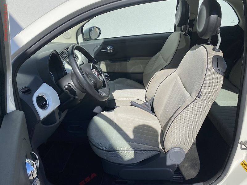 Fiat 500 (2011) 1.2i, Lounge, panor - fotka 9 z 15