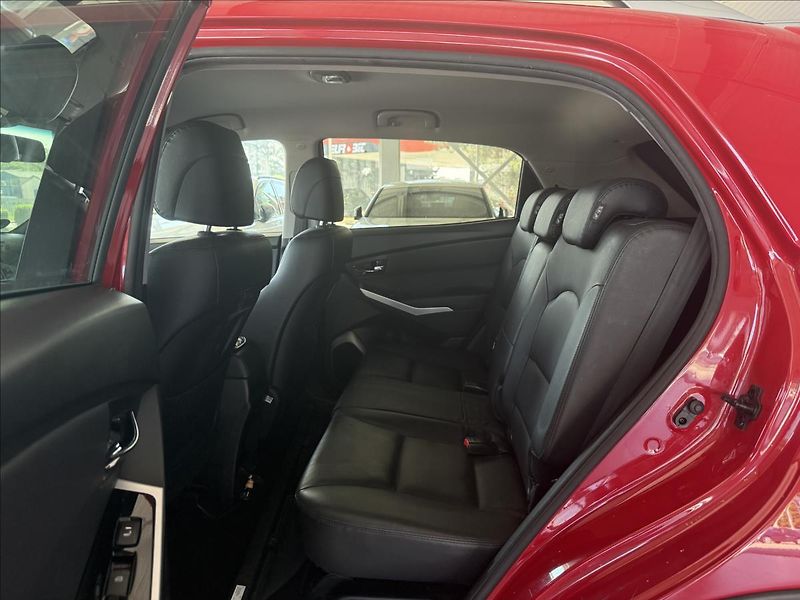 SsangYong Korando 2,0   110 kW,SERVISKA,4x4, - fotka 19 z 25