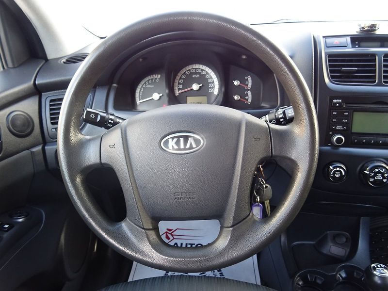 Kia Sportage (2009) 2.0i,104kW,NovéČR,klima - fotka 8 z 23