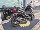 Piaggio MP3 300 (2024) Deep Black - náhled 3
