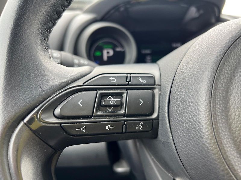 Toyota Yaris (2023) HYBRID 85kW e-CVT STYLE CZ - fotka 20 z 23