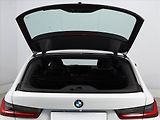BMW Řada 3 (2022) 320 d xDrive - náhled 21