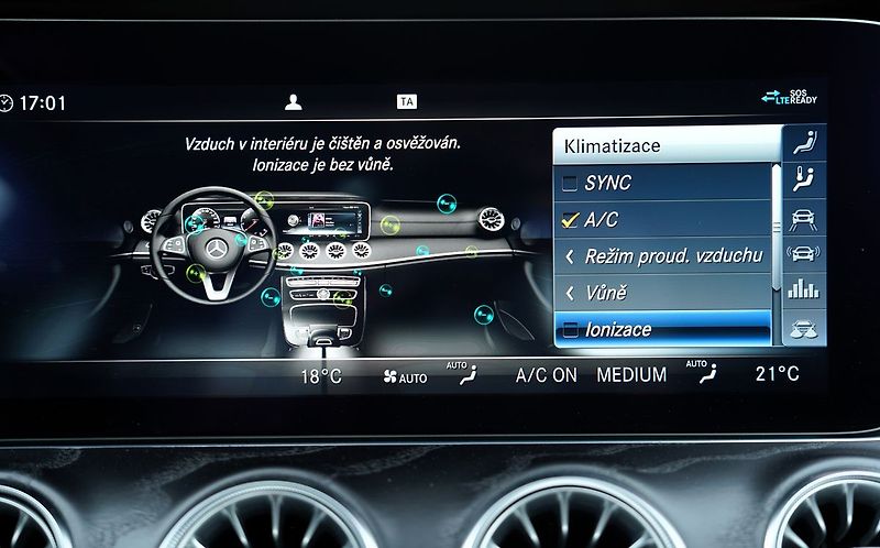 Mercedes-Benz Třídy E E 53 AMG 4Matic+/440PS - fotka 41 z 50