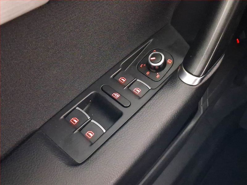 Volkswagen Passat (2014) Alltrack 2.0 TDI, 4X4 - fotka 21 z 26