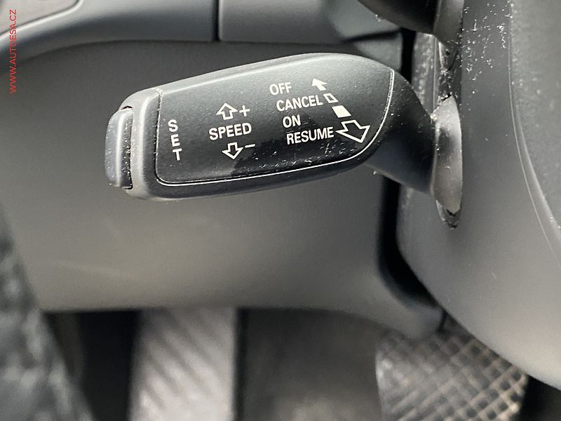 Audi A4 (2014) 2.0TDi Quattro, AT, bixen - fotka 13 z 18