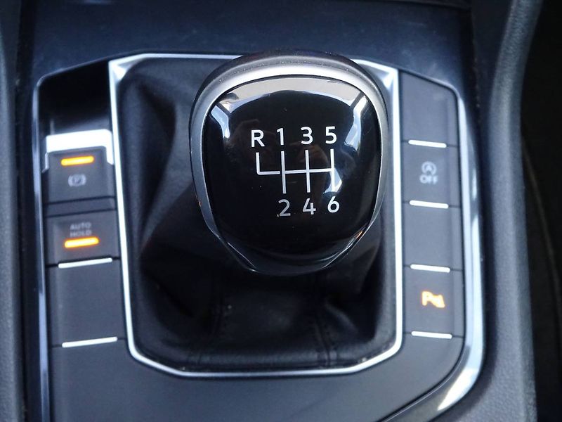 Volkswagen Tiguan (2022) 1,5TSi /110kW Life - fotka 29 z 29
