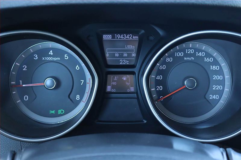 Hyundai i30 (2013) 1.4 CVVT, Serv.kniha, Tempomat - fotka 11 z 20
