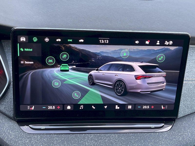Škoda Octavia (2025) 1.5 eTSI 110kW DSG mHEV Top Se - fotka 16 z 35